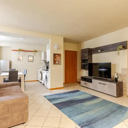 And Mountain Comfort Flat Apartment Lecco