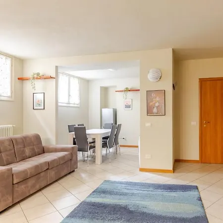 Apartment And Mountain Comfort Flat Lecco